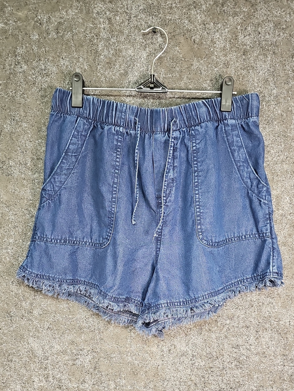 Time & Tru Lightweight Denim Shorts, Fray Hem, Drawstring, Dark Blue, Size S 4-6